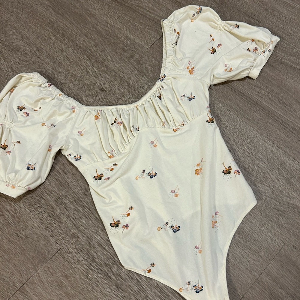 FREE PEOPLE BODYSUIT - MEDIUM